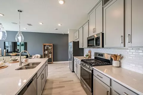 Kitchen - 430 Cherry Elm Dr, Saint Augustine, FL 32092 photo 10 of 13