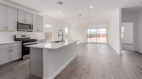 Kitchen - 14011 E Canidae Dr, Vail, AZ 85641 photo 1 of 5