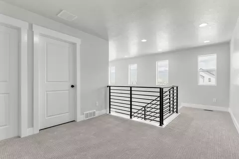 Entry Way - 1948 N Ostler Peak Rd, Daniel, UT 84032 photo 2 of 2