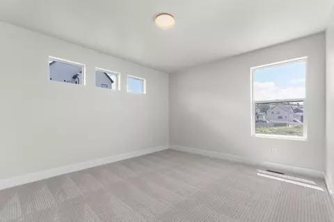 Bedroom - 1948 N Ostler Peak Rd, Daniel, UT 84032 photo 6 of 7