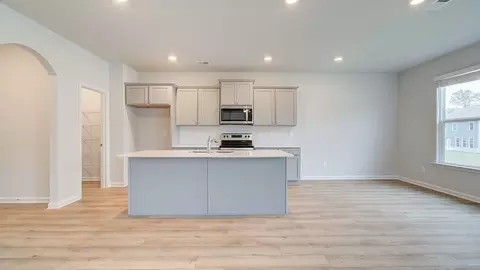 Kitchen - 45 Geranium Ln, Covington, GA 30016 photo 2 of 4