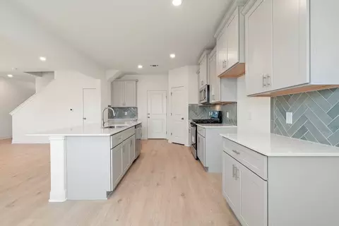 Kitchen - 122 Dogvane Cir, Kyle, TX 78640 photo 1 of 5