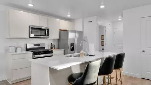 Kitchen - 1936 E Corriente Dr #1298, Salem, UT 84653 photo 1 of 8