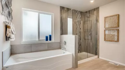 Bath - 10646 N Assembly St, Spokane, WA 99208 photo 2 of 5