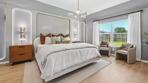 Bedroom - 10606 Flight Deck Ct, Conroe, TX 77303 photo 3 of 5