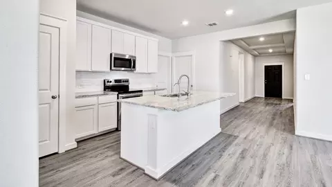 Kitchen - 10606 Flight Deck Ct, Conroe, TX 77303 photo 1 of 3