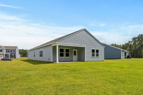 Exterior - 301 Azimuth Dr, Conway, SC 29526 photo 2 of 3