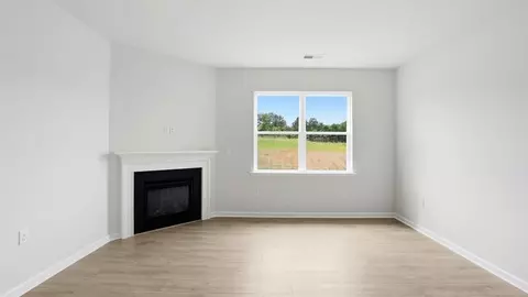 Living - 246 W Reedy Fork Rd, Seneca, SC 29678 photo 3 of 5
