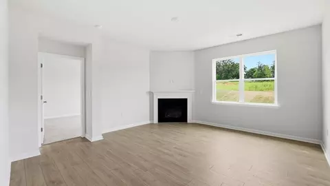 Living - 246 W Reedy Fork Rd, Seneca, SC 29678 photo 2 of 5