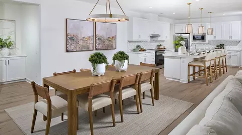 Dining - 5548 Dora Way, Oceanside, CA 92057 photo 2 of 3
