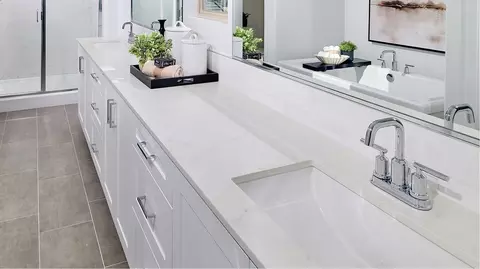 Bath - 5548 Dora Way, Oceanside, CA 92057 photo 6 of 7