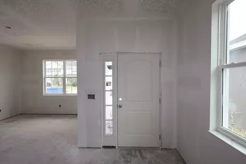 Entry Way - 2673 Great Heron Ave, Saint Cloud, FL 34773 photo 3 of 6