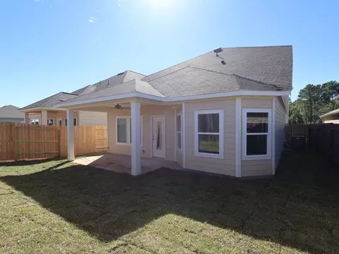 Exterior - 673 Falling Cave Dr, Willis, TX 77378 photo 4 of 7