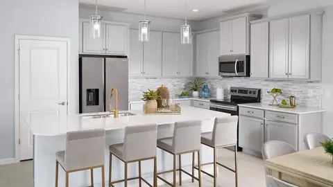 Kitchen - 9544 Vibrant Ln, Venice, FL 34292 photo 2 of 4