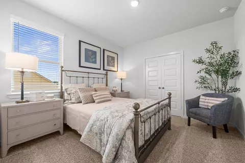 Bedroom - 200 Gus Loop, Georgetown, TX 78626 photo 4 of 6