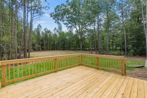 Exterior - 8685 Thomas Jefferson Way, Gloucester, VA 23061 photo 4 of 11