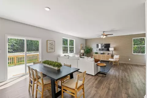 Dining - 8685 Thomas Jefferson Way, Gloucester, VA 23061 photo 1 of 3