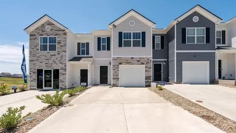791 Embark Cir, Greer, SC 29651