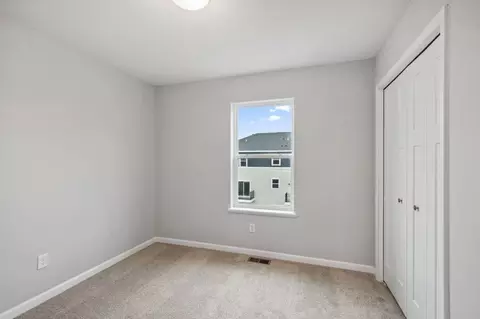Bedroom - 2734 Kepler Ave NE, Saint Michael, MN 55376 photo 2 of 7