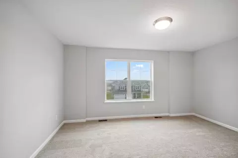 Bedroom - 2734 Kepler Ave NE, Saint Michael, MN 55376 photo 5 of 7