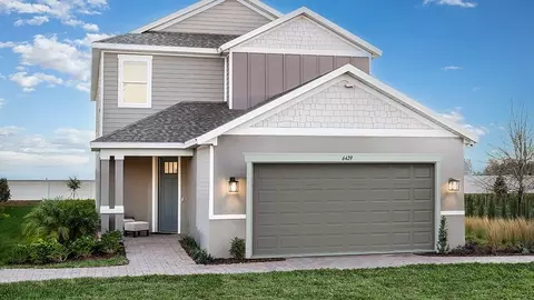 Exterior - 19337 Lochside Ln, Mount Dora, FL 32757 photo 11 of 20