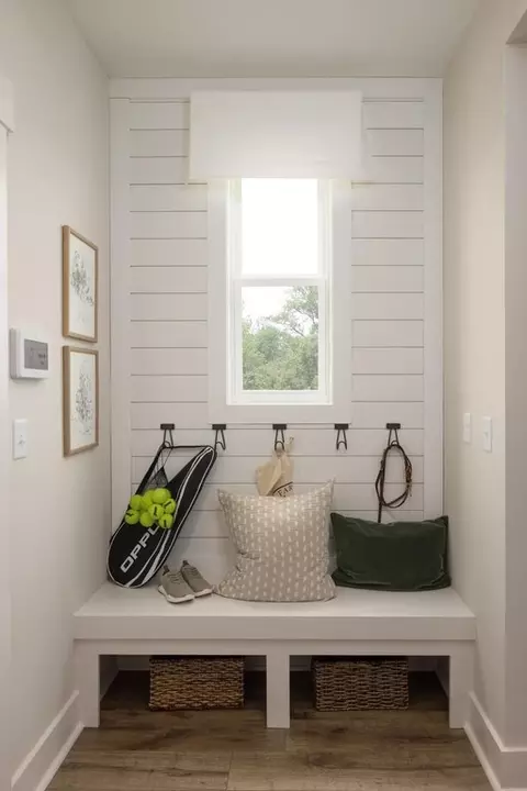 Entry Way - 8792 Marais Dr, Union, KY 41091 photo 2 of 3