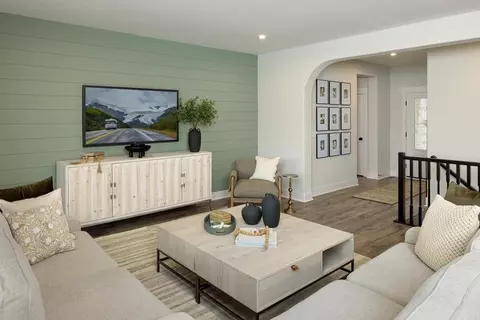 Living - 8792 Marais Dr, Union, KY 41091 photo 2 of 10