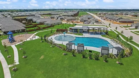 Other - 2419 Cliffs Dr, Ennis, TX 75119 photo 5 of 8