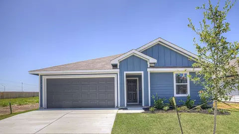 1035 Gladys Run, Seguin, TX 78155