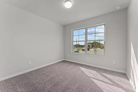Bedroom - 13507 Piscina Ave, Von Ormy, TX 78073 photo 5 of 11