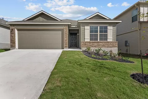 Exterior - 13507 Piscina Ave, Von Ormy, TX 78073 photo 2 of 18