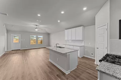 Other - 13507 Piscina Ave, Von Ormy, TX 78073 photo 4 of 9