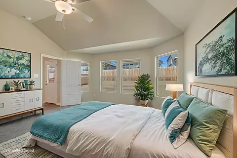 Bedroom - 13507 Piscina Ave, Von Ormy, TX 78073 photo 1 of 11