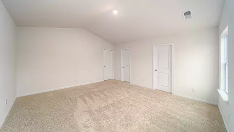 Bedroom - 4 Oak Edge Ln, Greer, SC 29651 photo 3 of 7