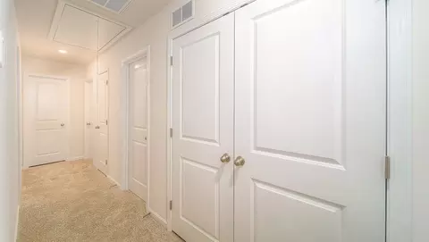 Entry Way - 4 Oak Edge Ln, Greer, SC 29651 photo 3 of 3