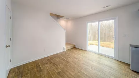 Living - 4 Oak Edge Ln, Greer, SC 29651 photo 2 of 2