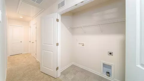 Entry Way - 4 Oak Edge Ln, Greer, SC 29651 photo 2 of 3