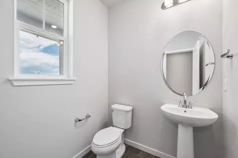 Bath - 20224 E 59th Ave, Aurora, CO 80019 photo 1 of 3