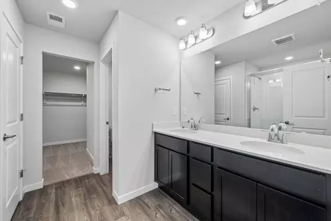 Entry Way - 20224 E 59th Ave, Aurora, CO 80019 photo 3 of 5