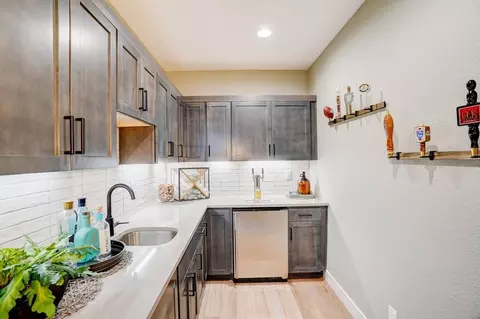 Kitchen - 1432 Alyssa Dr, Timnath, CO 80547 photo 9 of 9