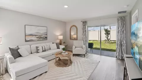 Living - 2161 NE 28th Pl, Ocala, FL 34470 photo 2 of 3