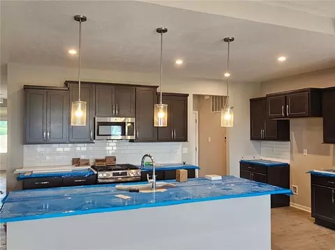 Kitchen - 407 Winters Way, Springfield, OH 45505 photo 1 of 9