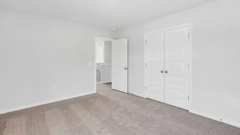 Bedroom - 405 Crocus Ct, Richlands, NC 28547 photo 5 of 8