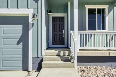 Exterior - 204 Sugar Beet Ln, Berthoud, CO 80513 photo 3 of 14