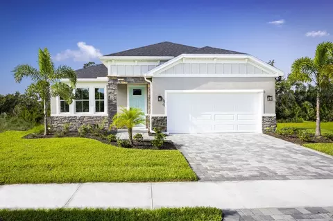 5215 Madras Dr NW, Palm Bay, FL 32907