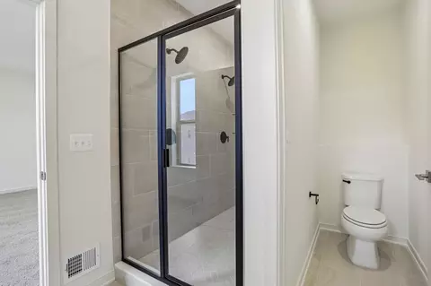 Bath - 19712 Misty Moss Sq, Ashburn, VA 20147 photo 1 of 7