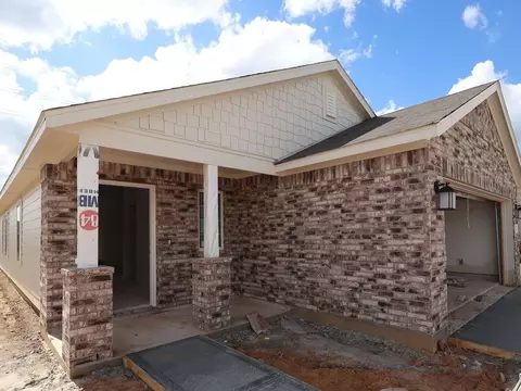 1050 Garnet Star Dr, La Marque, TX 77568