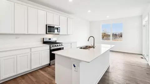 Kitchen - 14845 S Starflower Cir, Plainfield, IL 60544 photo 1 of 7