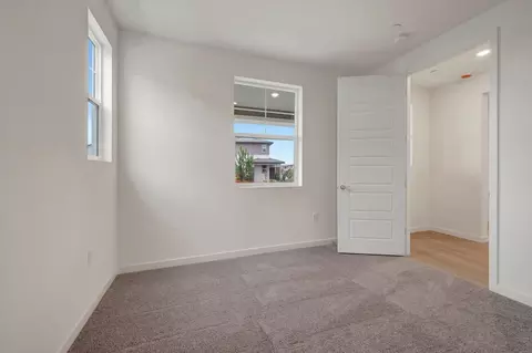Bedroom - 5733 Pathway Dr, Fairfield, CA 94533 photo 3 of 32