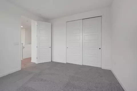 Bedroom - 5733 Pathway Dr, Fairfield, CA 94533 photo 12 of 32